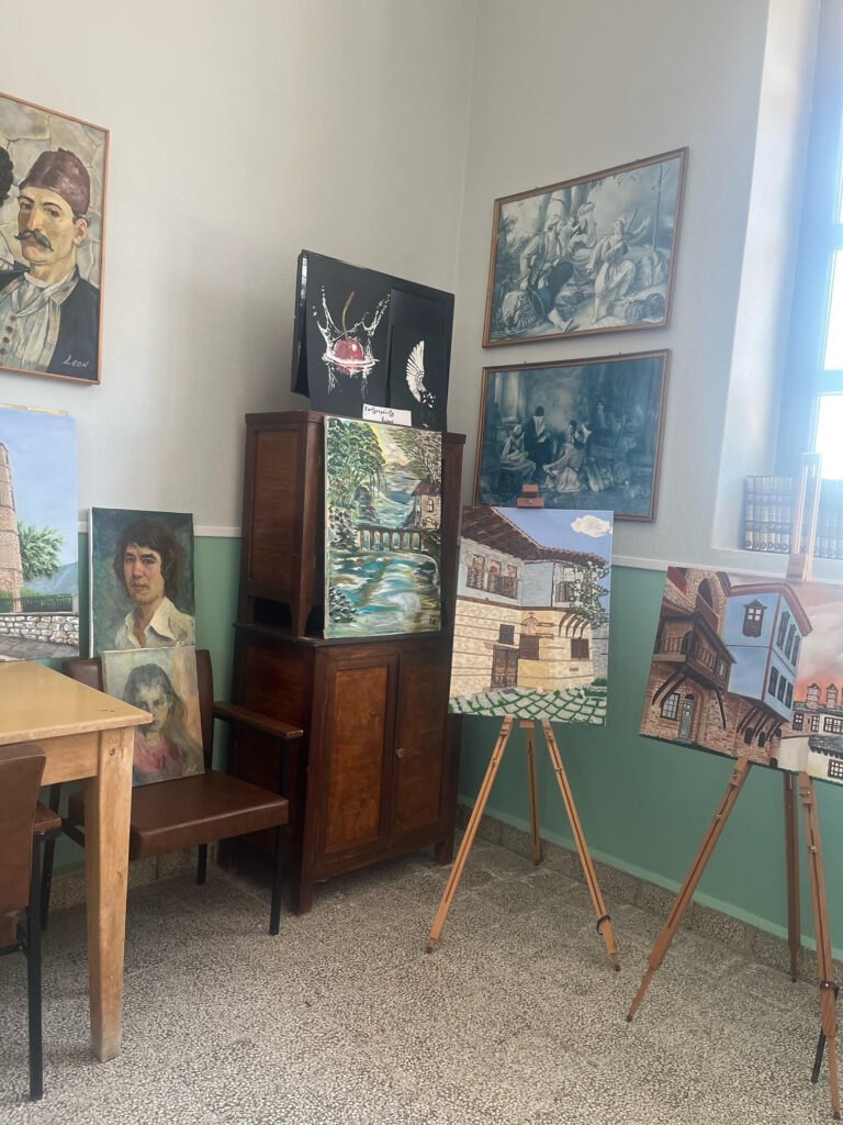 Το σχολείο και ο χώρος του συλλόγου — φωτογραφία 5